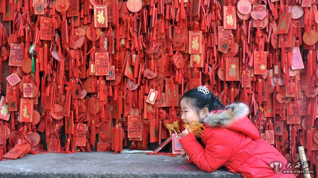 逛庙会 过大年