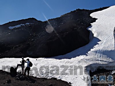 攀登活火山　维阿利亚的诱惑(组图)