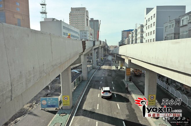 乌鲁木齐市阿勒泰路地面道路试通车 31趟公交车恢复原线路 阿勒泰路高架计划9月20日通车